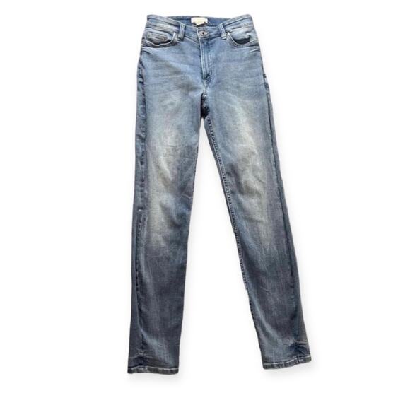 H&M Light Wash Skinny Jeans Casual Normcore Minimalist Size 2 - Picture 1 of 11